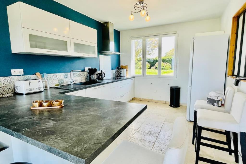 Holiday home Ti Glas - La Maison Bleue *
